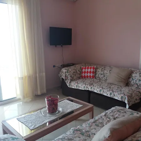 Adi Apartment